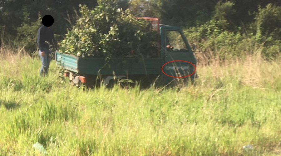 Giarre, lo stadio di atletica nel degrado: mezzi del Comune “autorizzati”a trasformarlo in discarica