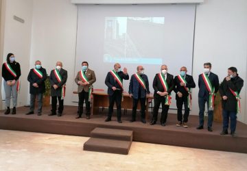 Emergenza cenere: i&nbsp;sindaci chiedono la dichiarazione dello stato di emergenza, aiuti concreti e modifiche al codice dell&rsquo;ambiente