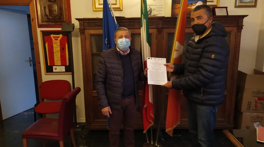 Fiumefreddo, Gal finanzia percorso didattico naturalistico all’interno della villa comunale