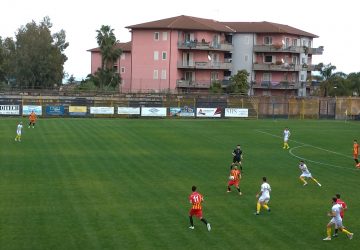 Calcio, il Giarre ha in testa un solo obiettivo: la serie D