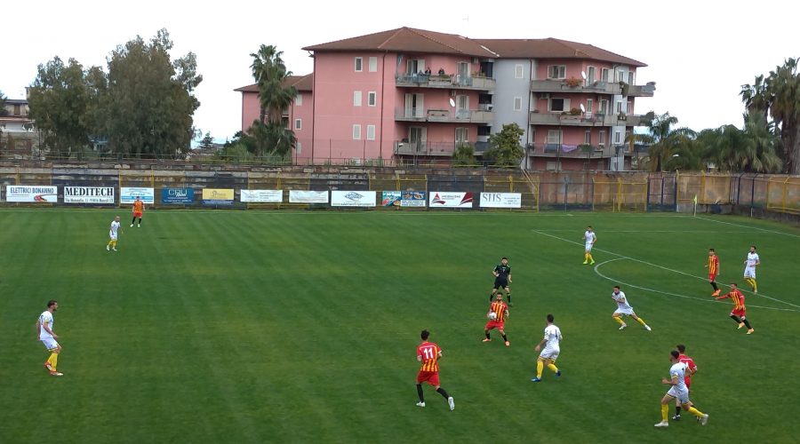 Calcio, il Giarre ha in testa un solo obiettivo: la serie D