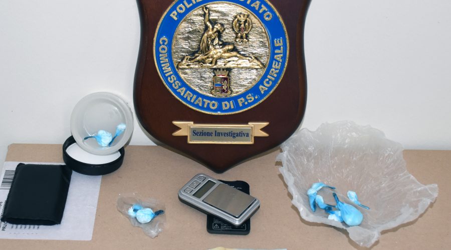 Acireale, arrestato uno dei “terminali” dello spaccio di cocaina