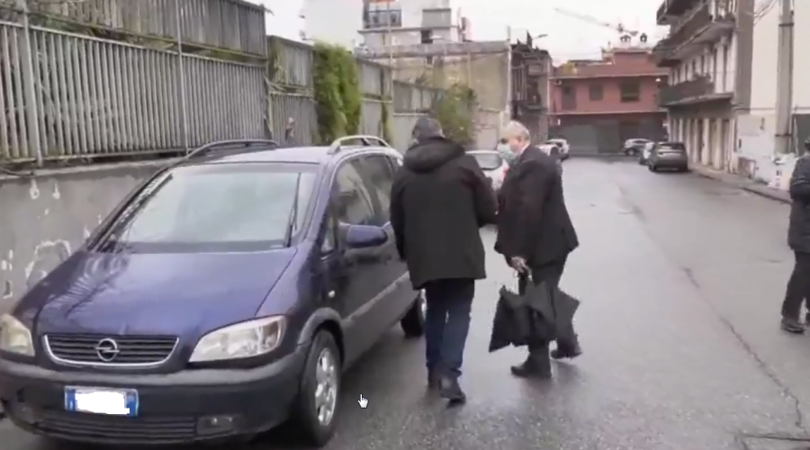 Giarre, dopo un mese di fermo la “fiera” in via Campania. Forse.