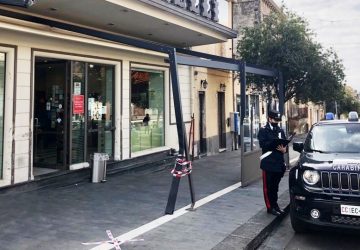 Belpasso, camion travolge un pedone che &egrave; in pericolo di vita: arrestato l&rsquo;autista
