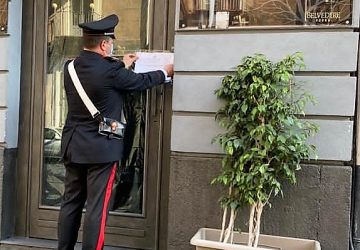 Catania, festa di compleanno al bar in pieno coprifuoco