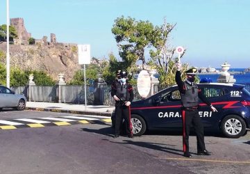 Aci Castello, controlli serrati per il contrasto al coronavirus