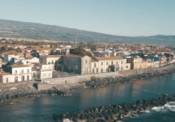 Riposto, presentato il video reclame della citt&agrave; VD