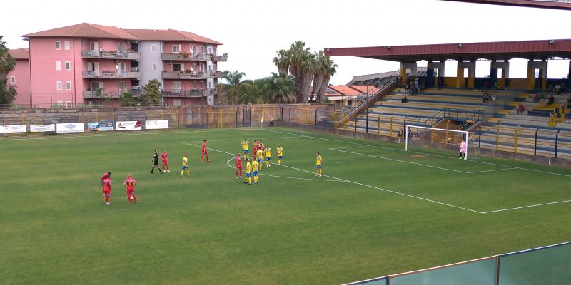 Calcio, Eccellenza: Giarre si impone sull&rsquo;Atletico Catania, Aci Sant&rsquo;Antonio buona la prima, scoppola Mascalucia, disfatta Acicatena