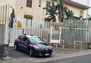 Aci Castello, madre fa arrestare figlio violento