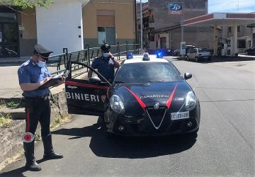 Ubriaco causa incidente e fugge via: denunciato