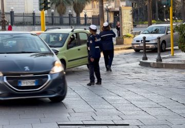 Giarre, inizia al Comando di Polizia locale il dopo Cannav&ograve;