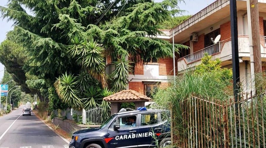 Piedimonte Etneo, la sua specialità erano in furti in abitazione: tradotto in carcere