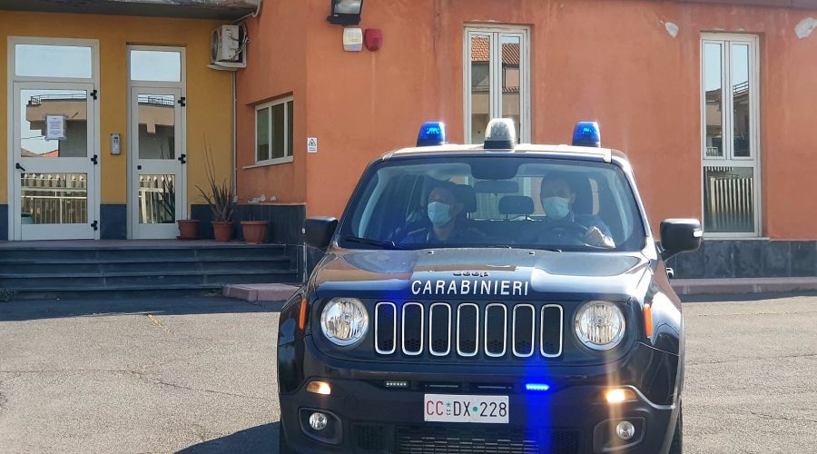 Minacciato di morte dal figlio si rifugia in caserma: in manette 43enne