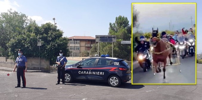 Camporotondo Etneo, altri sei siracusani denunciati per la folle corsa di cavalli alle “Piscine”