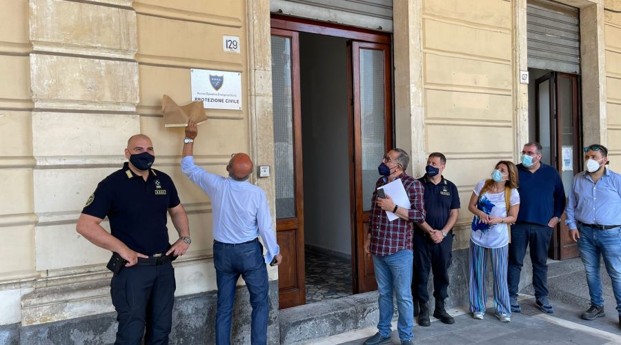 Riposto, il sindaco Caragliano inaugura sede del Noes