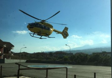 Mascali, cade dalla bicicletta. Intervento dell'elisoccorso