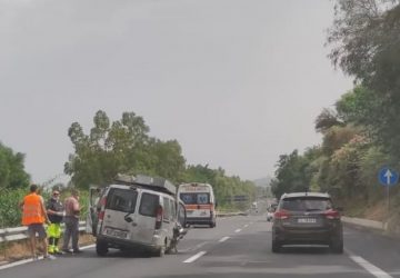 A18, incidente stradale autonomo tra Fiumefreddo e Giarre: un ferito