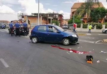 Scontro auto-scooter nel Catanese: muore 20enne