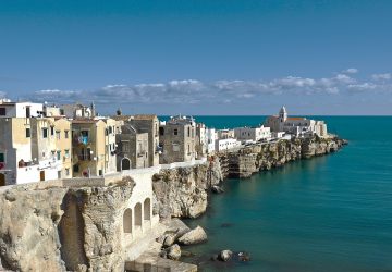 Flussi turistici: Vieste, la regina delle presenze turistiche in Puglia