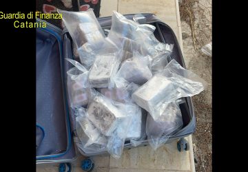 Sequestrati 67 kg tra cocaina e hashish ad alto potenziale: 3 arresti