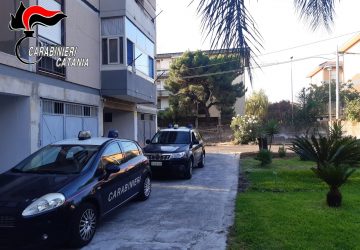 Serrati controlli dei Carabinieri a Giarre, Riposto e Mascali