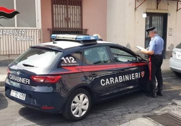 Acireale, rapina un 20enne: in manette un 23enne