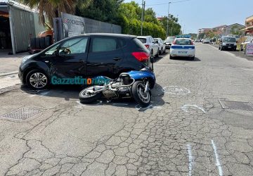 Riposto, scontro auto-moto: ferito 57enne. Intervento dell'elisoccorso VD