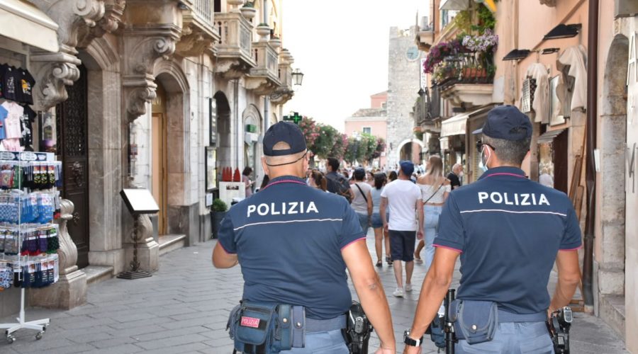 Taormina, controlli anti Covid: sospese 4 attività per 5 giorni