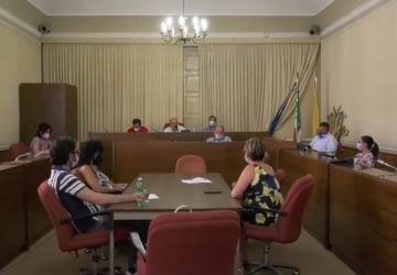 Mascali, il gruppo consiliare di maggioranza "Progetto Sicilia" "bacchetta" il sindaco Messina