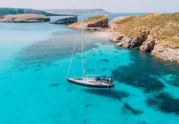 L'arcipelago Maltese ha riaperto le sue splendide spiagge e mete. Ecco le informazioni indispensabili da conoscere prima di prenotare la tua vacanza