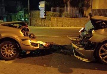 Fiumefreddo, incidente in via Regina del Cielo nei pressi dello svincolo