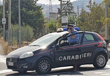 Bronte, fornisce false generalit&agrave; per sfuggire alla cattura: arrestato