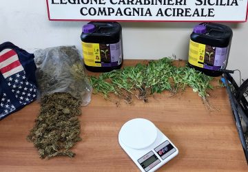 Acireale, produceva in proprio la marijuana da piazzare al dettaglio