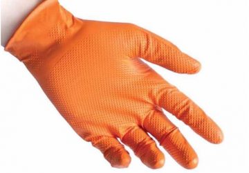 Guanti in nitrile: cosa sono e quando usarli