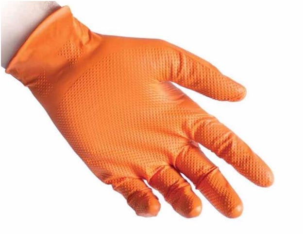 Guanti in nitrile: cosa sono e quando usarli