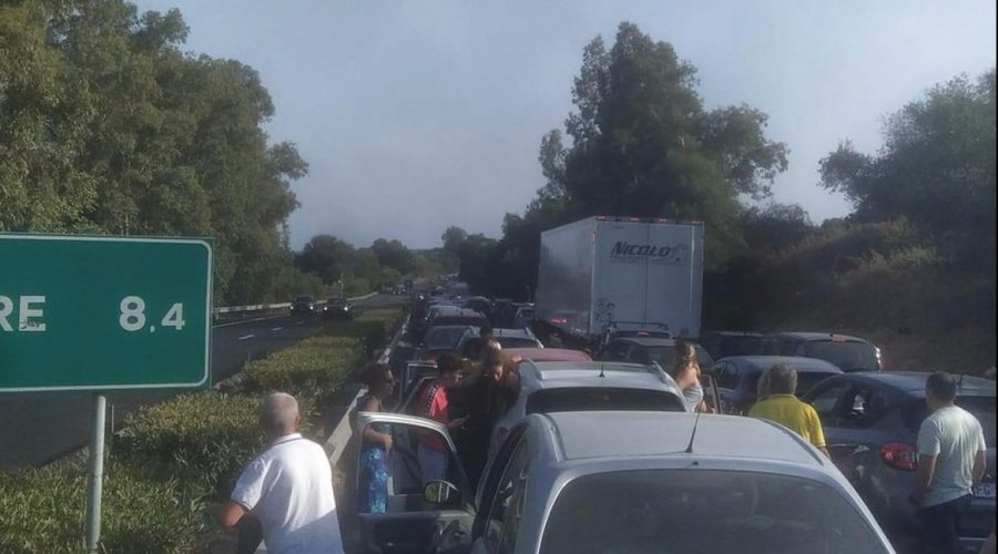 A18, grave incidente tra Fiumefreddo e Giarre.  Interviene elisoccorso. 10 km di fila