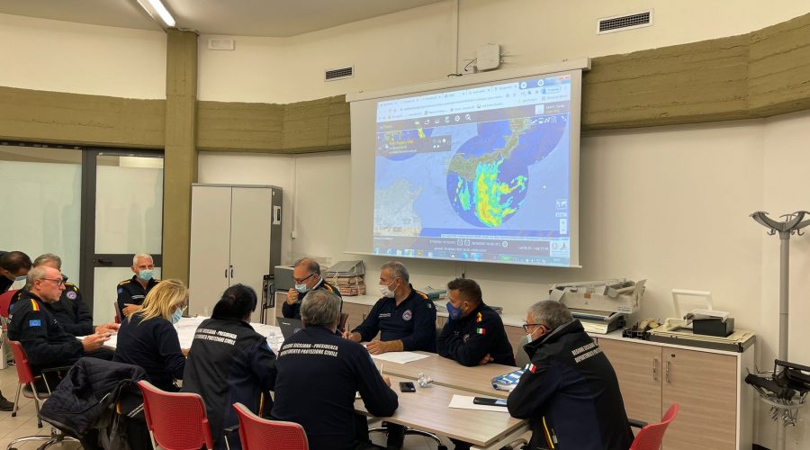 Meteo, istituito il Centro Operativo per il coordinamento di tutte le funzioni di supporto di protezione civile