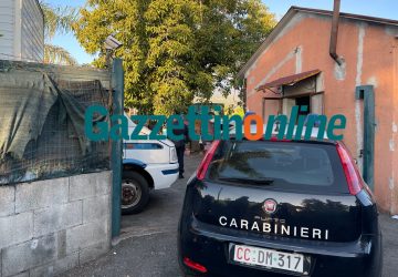 Blitz dei carabinieri di Messina in un casolare di Altarello: trovate decine di sedie rubate