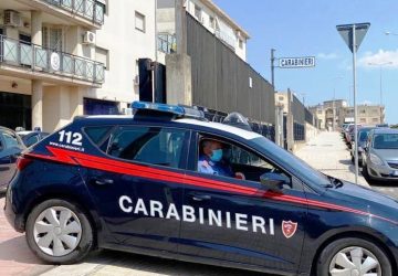 Caltagirone, botte alla moglie per un &ldquo;like&rdquo; su Facebook: arrestato