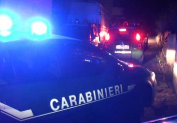 Catania. Beccati in flagranza tentano una disperata fuga a piedi: arrestati