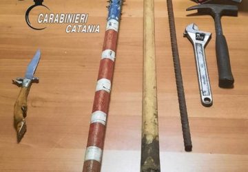 Catania, denunciati in quattro perch&eacute; avevano paura di essere "rapinati"
