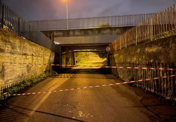 Giarre, mezzo pesante urta col sottoponte di via Almirante