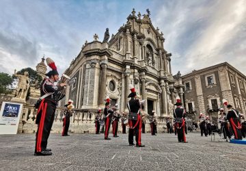 Catania: omaggiato il Milite Ignoto nel centenario della traslazione con un concerto della Fanfara dei Carabinieri