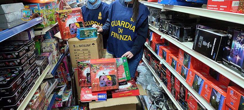 Sequestrati a Randazzo oltre 800 prodotti non sicuri