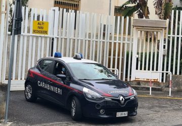 Aveva violato i domiciliari: arrestato nei pressi di un noto bar ad Aci Trezza