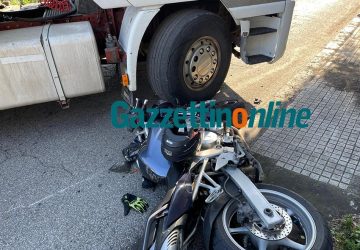 Giarre, incidente sulla SS 114: scontro tra un tir ed una moto VIDEO
