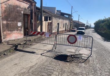 Giarre, emergenza buche: chiusa per un mese la Strada 86