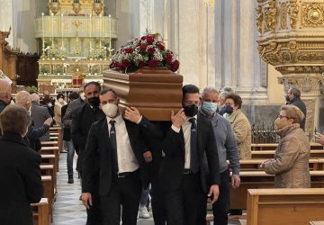 Riposto, l'ultimo saluto a Salvo Sessa: la penna gentile