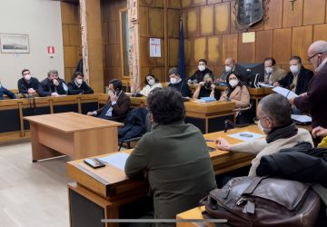 Giarre, via libera a due atti di indirizzo, intensa attivit&agrave; ispettiva