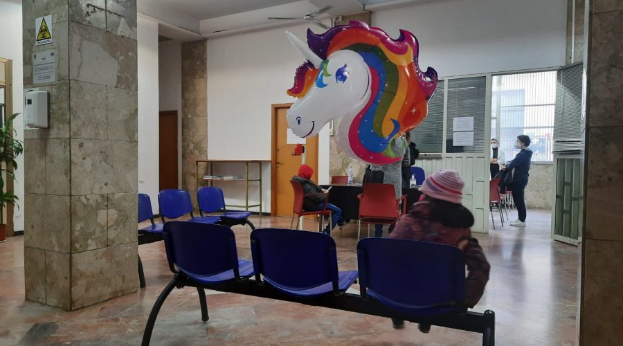 Vaccino Novavax, attivate due linee telefoniche per le prenotazioni